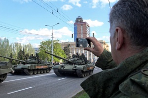 Donetsk parade rehearsal (--24today.net)